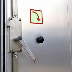 M_KeyFeatures_Door_Mini