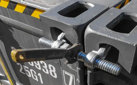 Bridge Fittings