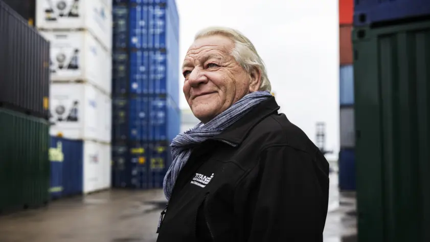 Titan Leyland 06 beskåret